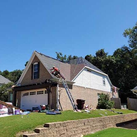 Roofer Replaces a Roof.